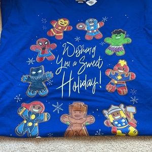 NWOT Marvel Christmas t shirt